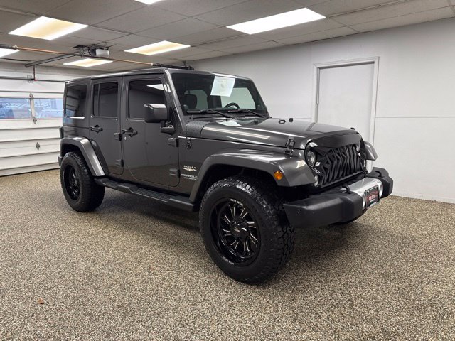 Photo 3 of 2014 Jeep Wrangler Unlimited Sahara