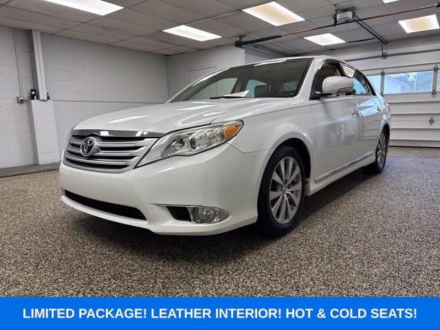 Photo 1 of 2012 Toyota Avalon Limited