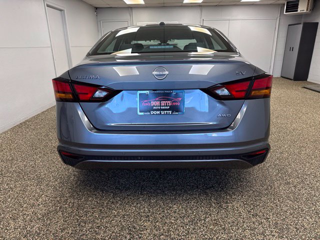 2024 Nissan Altima 2.5 SV - Image 5