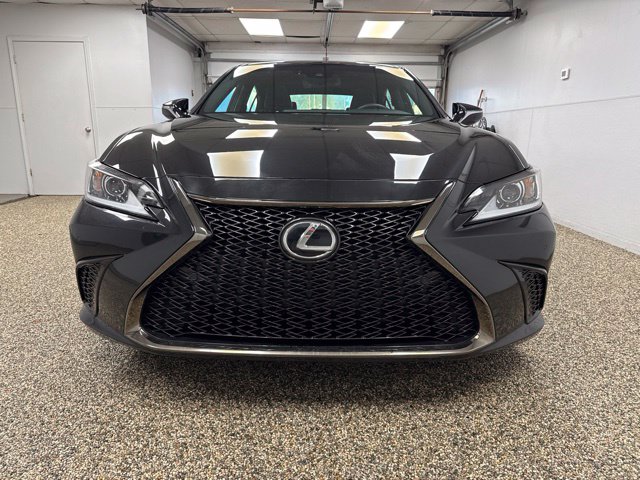 2020 Lexus ES 350 F SPORT - Image 2