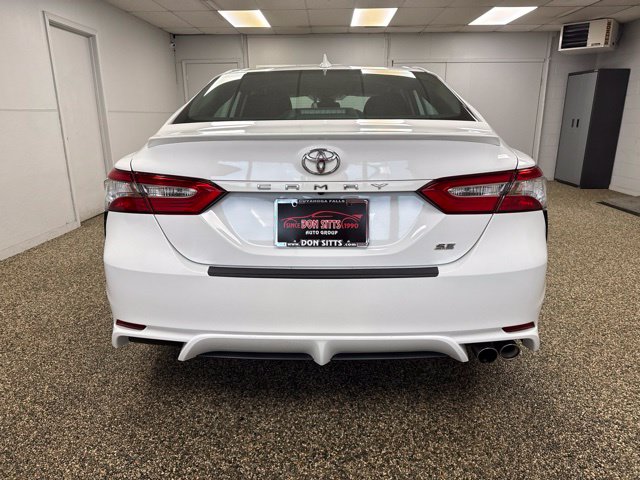 2019 Toyota Camry SE - Image 5