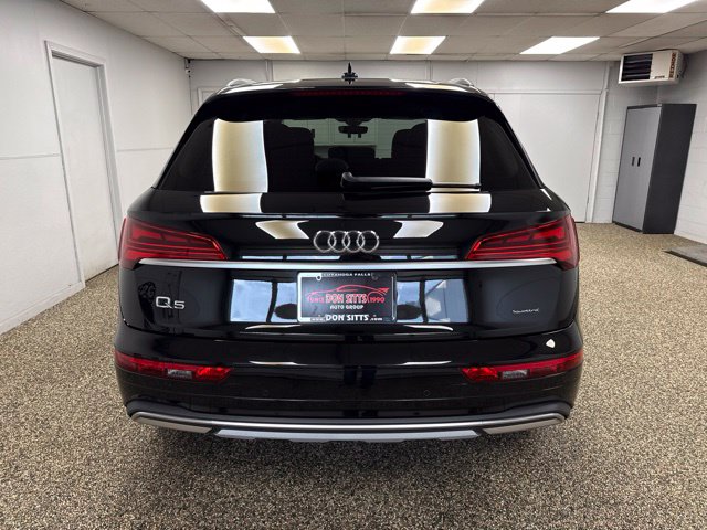 2024 Audi Q5 quattro Premium 40 TFSI - Image 5