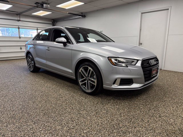 2017 Audi A3 2.0T quattro Premium - Image 3