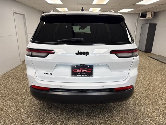 2023 Jeep Grand Cherokee L Altitude - Image 5