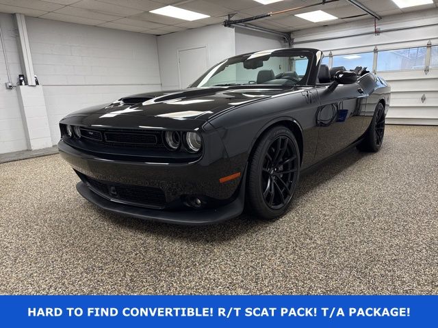 2023 Dodge Challenger R/T Scat Pack's photo