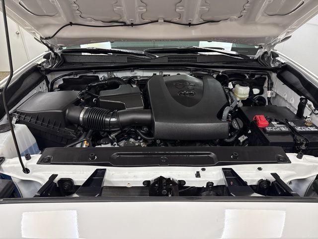 2023 Toyota Tacoma SR - Photo 20