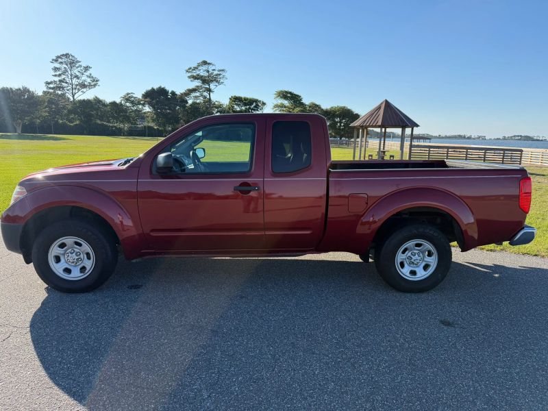 2016 Nissan Frontier King Cab S Pickup 2D 6 ft - Image 4