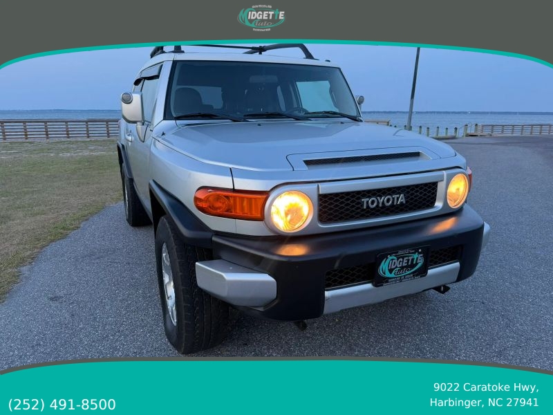 2007 Toyota FJ Cruiser Sport Utility 2D - Main Image