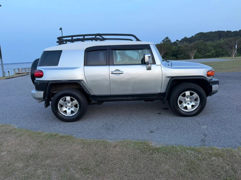 2007 Toyota FJ Cruiser Base - Photo 10