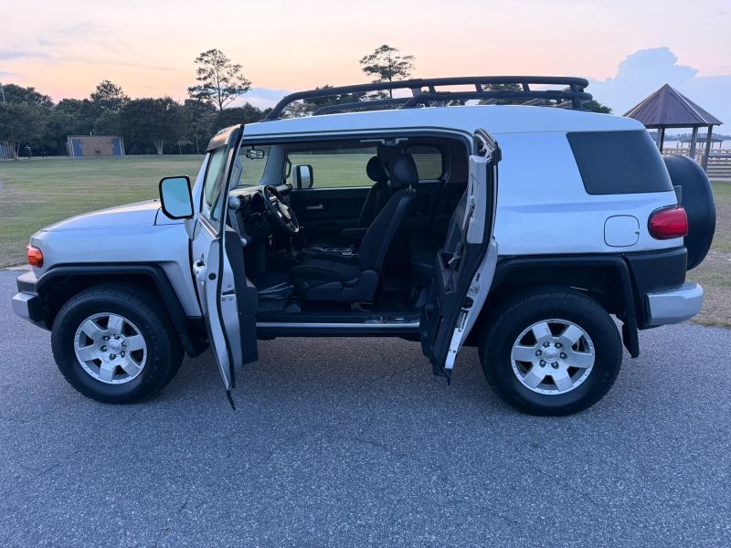 2007 Toyota FJ Cruiser Base - Photo 15