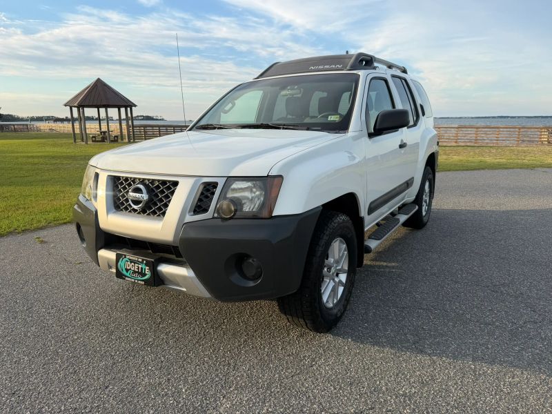 2014 Nissan Xterra S Sport Utility 4D - Image 4