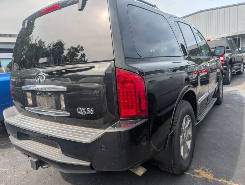 2006 INFINITI QX QX56 Sport Utility 4D - Image 2
