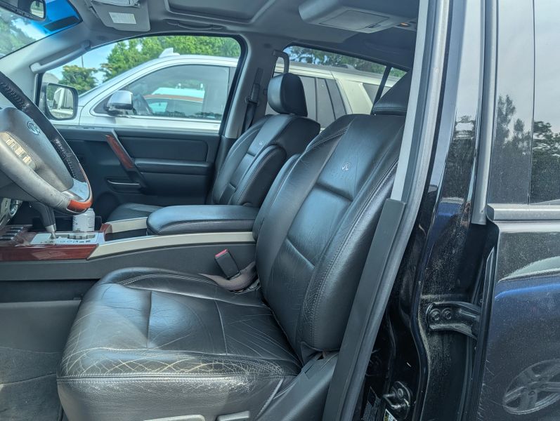 2006 INFINITI QX QX56 Sport Utility 4D - Image 4