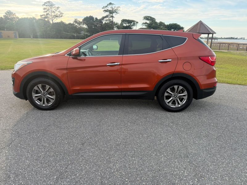 2016 Hyundai Santa Fe Sport Sport Utility 4D - Image 4