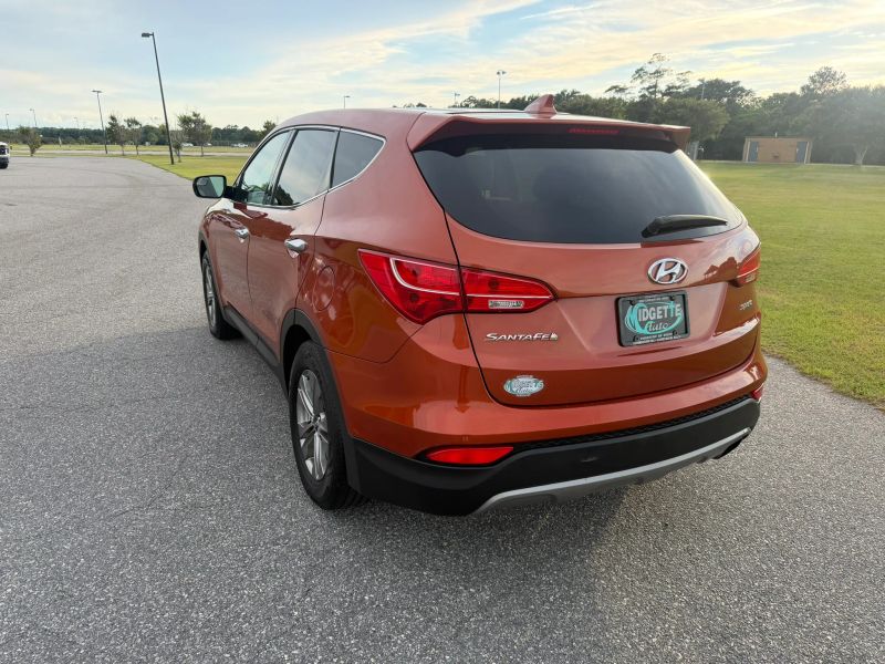 2016 Hyundai Santa Fe Sport Sport Utility 4D - Image 5