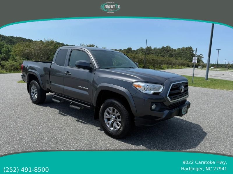 2017 Toyota Tacoma Access Cab SR5 Pickup 4D 6 ft - Main Image