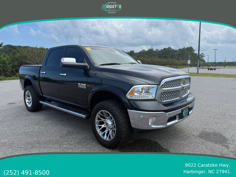 2017 RAM 1500 Laramie 4x4 Crew Cab 5'7's photo