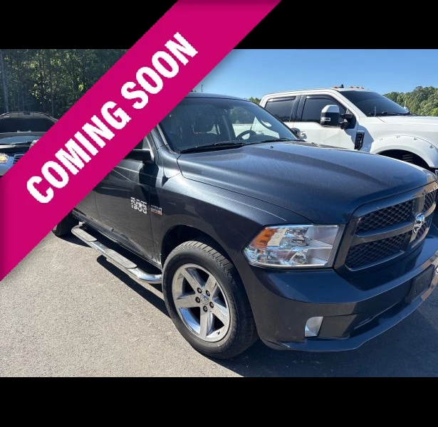 2015 RAM 1500 Express Crew Cab's photo