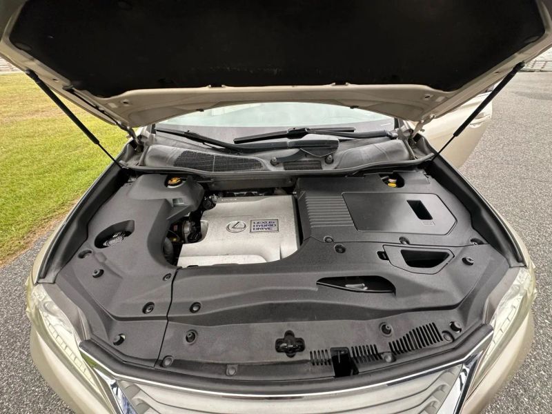 2013 Lexus RX 450h - Photo 18