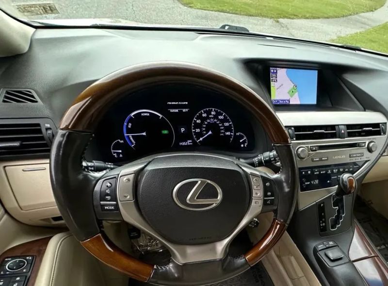2013 Lexus RX 450h - Photo 11