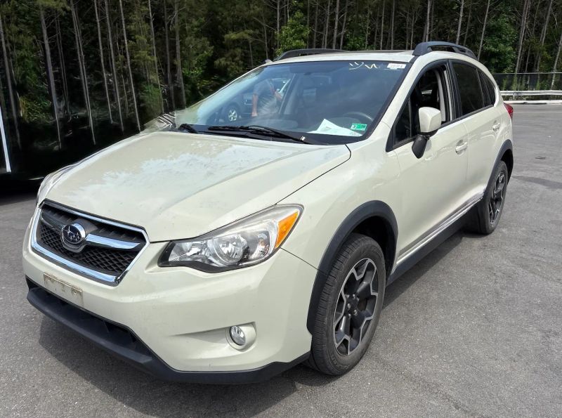2014 Subaru XV Crosstrek Limited Sport Utility 4D - Image 3