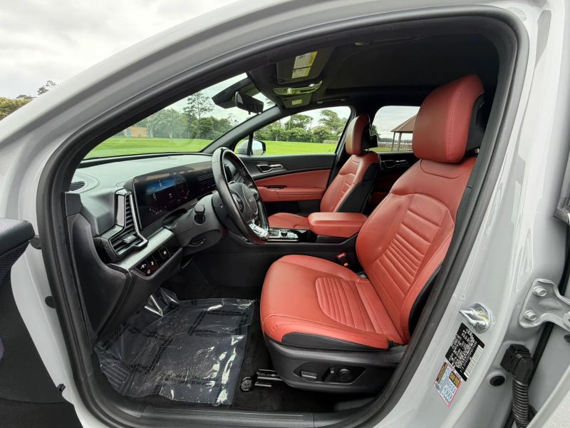 Photo 3 of 2023 Kia Sportage SX Prestige Sport Utility 4D