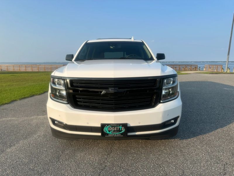 Photo 2 of 2017 Chevrolet Suburban Premier Sport Utility 4D