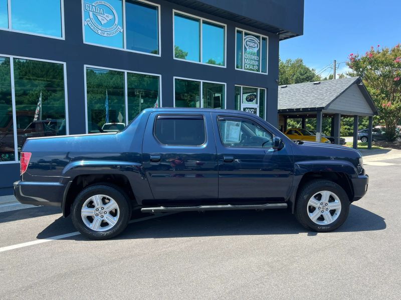 Photo 5 of 2010 Honda Ridgeline RTL Pickup 4D 5 ft