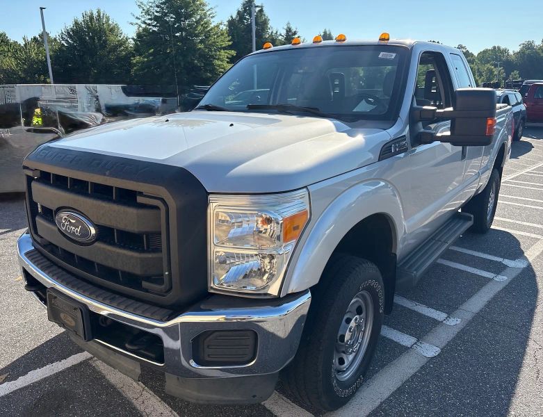 Photo 3 of 2014 Ford F250 Super Duty Super Cab XL Pickup 4D 6 3/4 ft