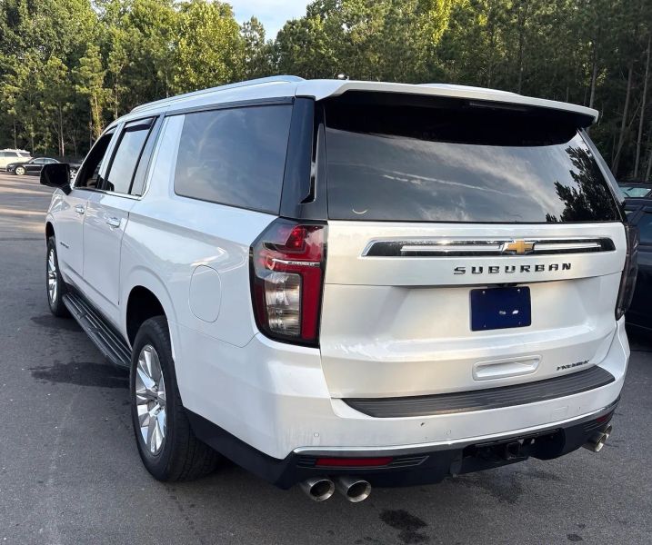 Photo 5 of 2023 Chevrolet Suburban Premier Sport Utility 4D
