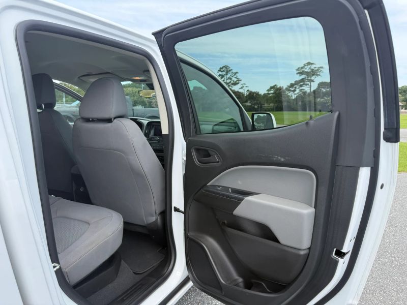 2022 Chevrolet Colorado Work Truck - Photo 16