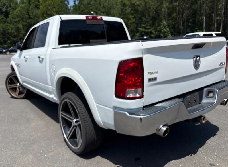 Photo 5 of 2013 Ram 1500 Crew Cab SLT Pickup 4D 5 1/2 ft