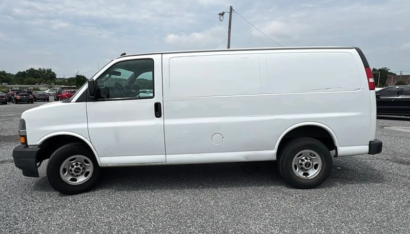 Photo 2 of 2020 GMC Savana 2500 Cargo Regular Van 3D