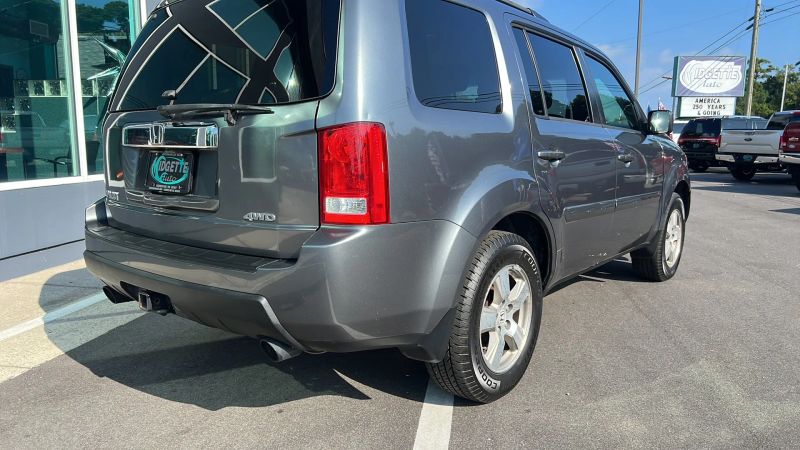 Photo 4 of 2011 Honda Pilot EX Sport Utility 4D