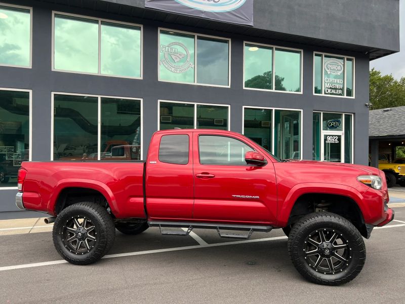 Photo 3 of 2016 Toyota Tacoma Access Cab SR5 Pickup 4D 6 ft