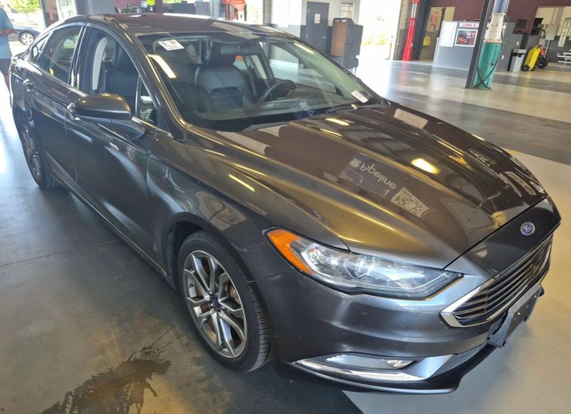 Photo 5 of 2017 Ford Fusion SE Sedan 4D