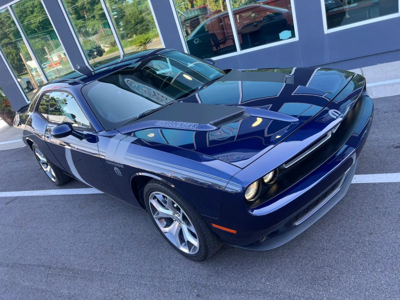 Photo 4 of 2015 Dodge Challenger SXT Plus Coupe 2D
