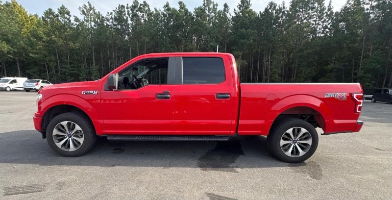 2019 Ford F150 SuperCrew Cab XL Pickup 4D 6 1/2 ft - Image 4