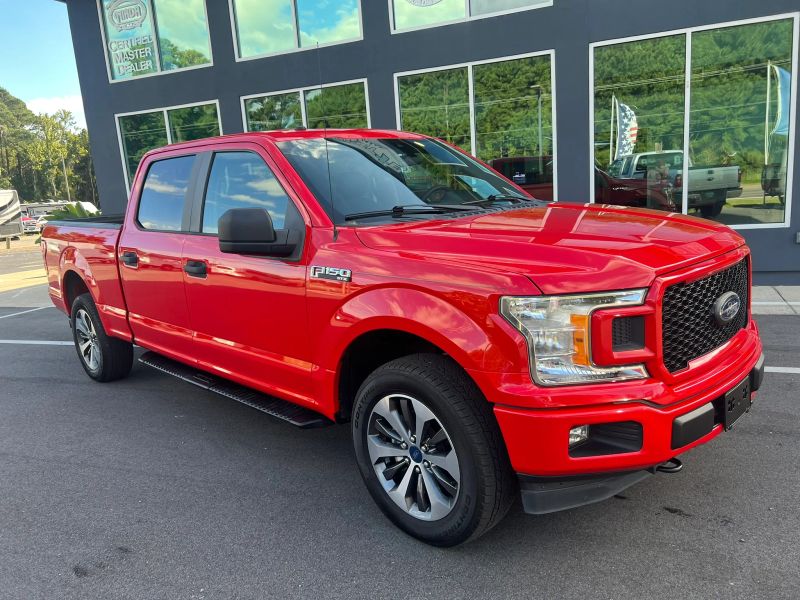 Photo 4 of 2019 Ford F150 SuperCrew Cab XL Pickup 4D 6 1/2 ft