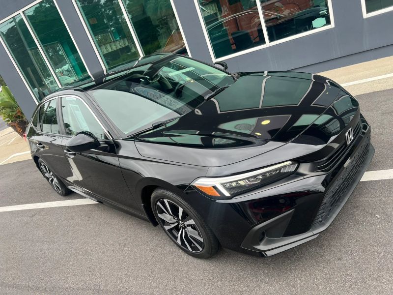 Photo 4 of 2022 Honda Civic EX Sedan 4D