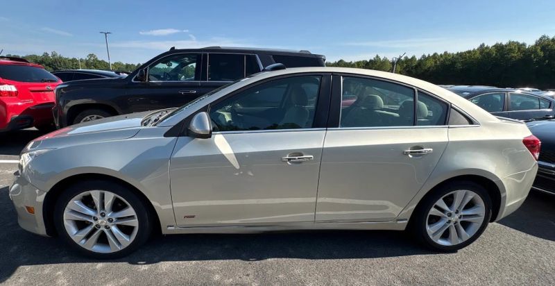 Photo 4 of 2015 Chevrolet Cruze LTZ Sedan 4D