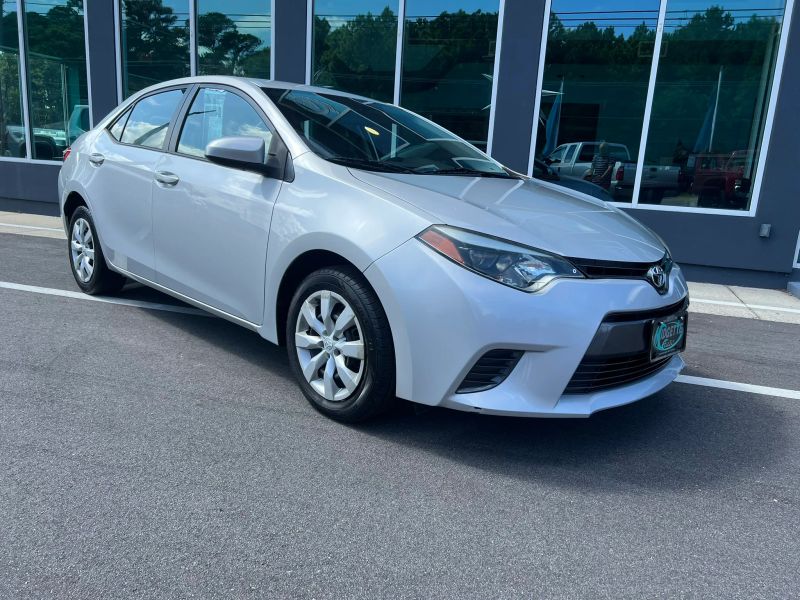 Photo 5 of 2016 Toyota Corolla LE Sedan 4D