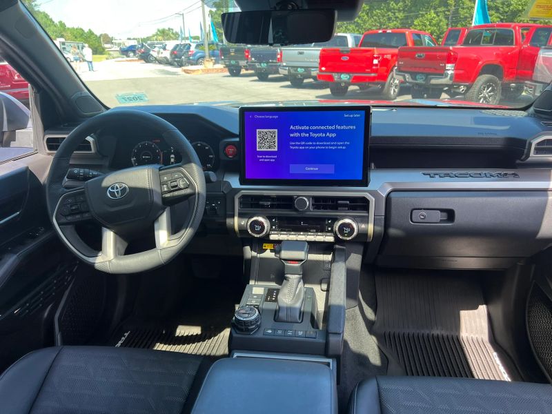 Photo 3 of 2025 Toyota Tacoma Crew Cab TRD Off-Road 4WD 2.4L I4 Turbo Auto
