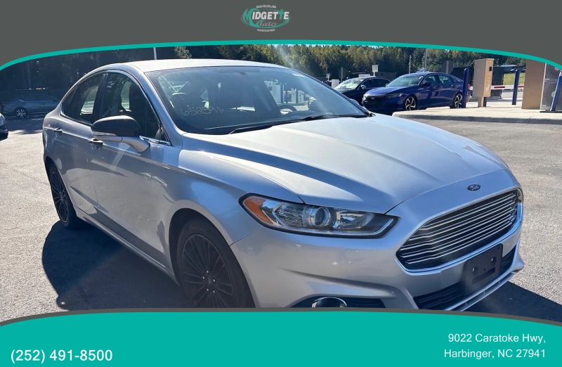 2016 Ford Fusion SE Sedan 4D - Main Image