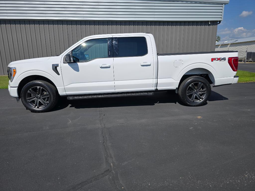 Photo 2 of 2022 Ford F-150 XLT
