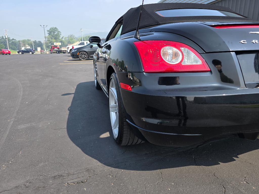 2005 Chrysler Crossfire Limited - Photo 12