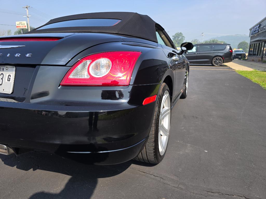 2005 Chrysler Crossfire Limited - Photo 11