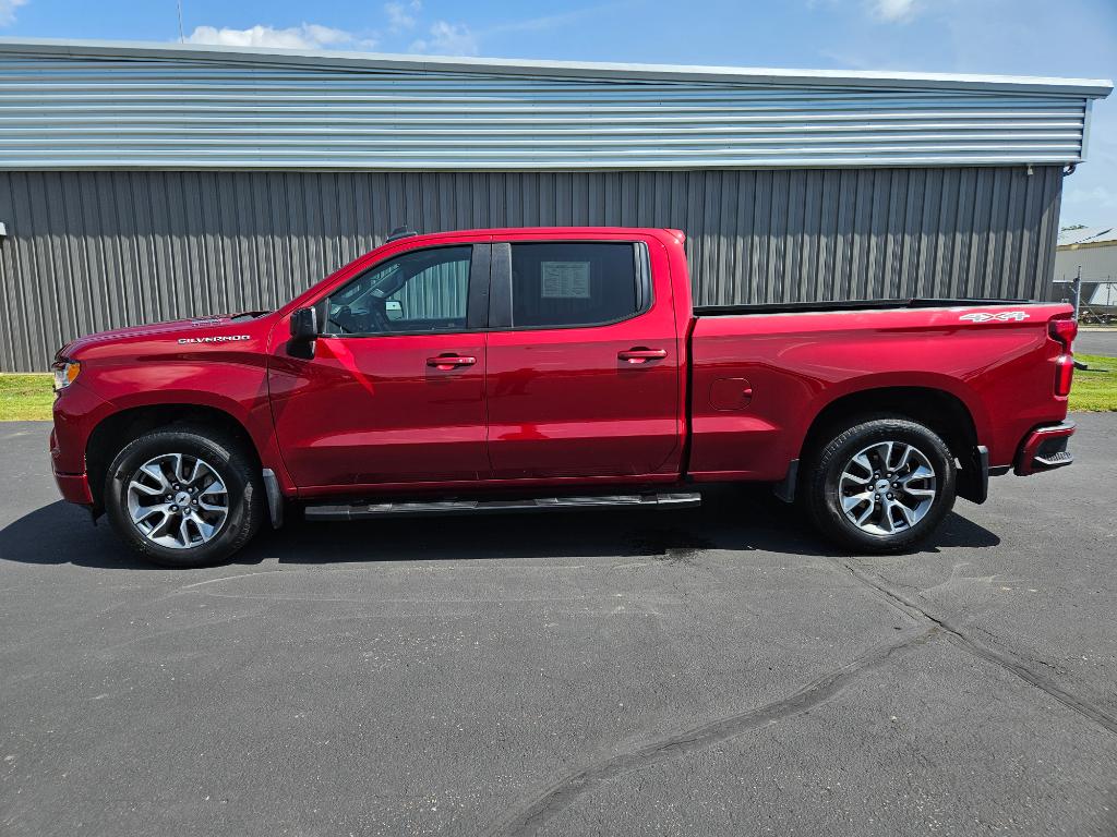 Photo 2 of 2024 Chevrolet Silverado 1500 RST