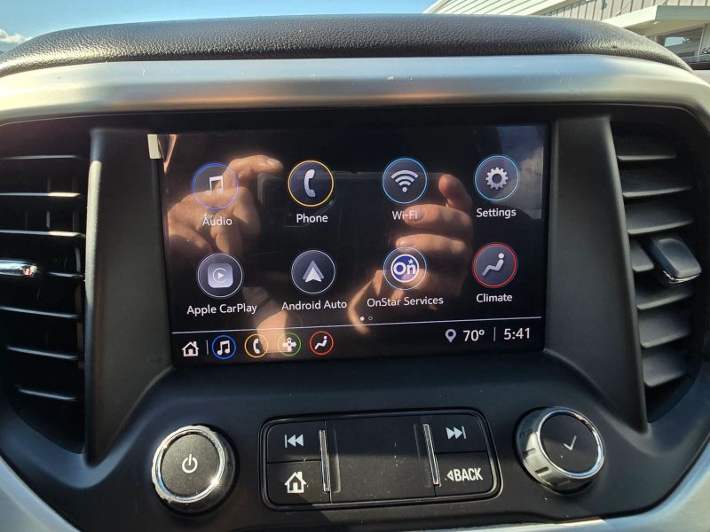 2022 GMC Acadia SLE - Photo 25