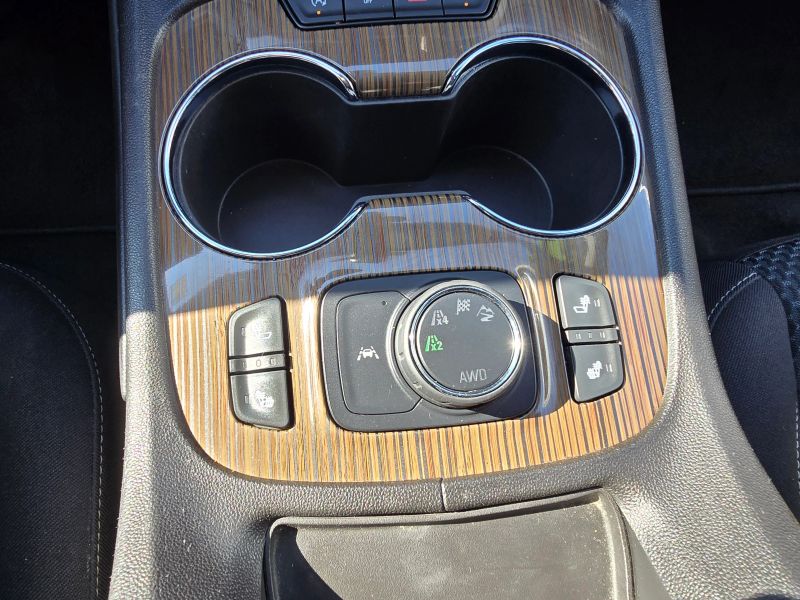 2022 GMC Acadia SLE - Photo 27